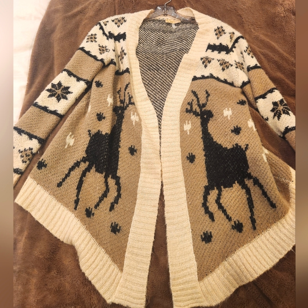 Adorable Modcloth sweater
